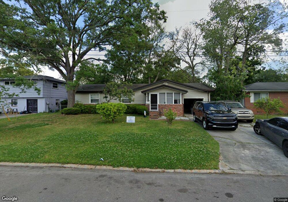 5011 Romilly Dr E, Jacksonville, FL 32210 - photo 1