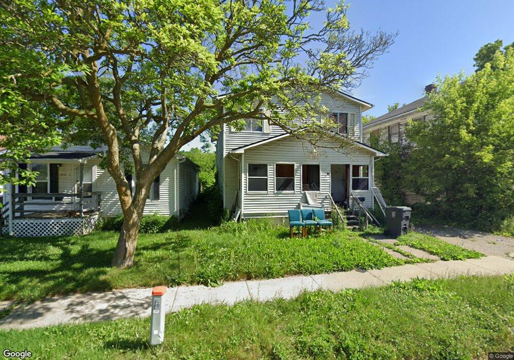 217 E Belvidere Ave, Flint, MI 48503 - photo 1