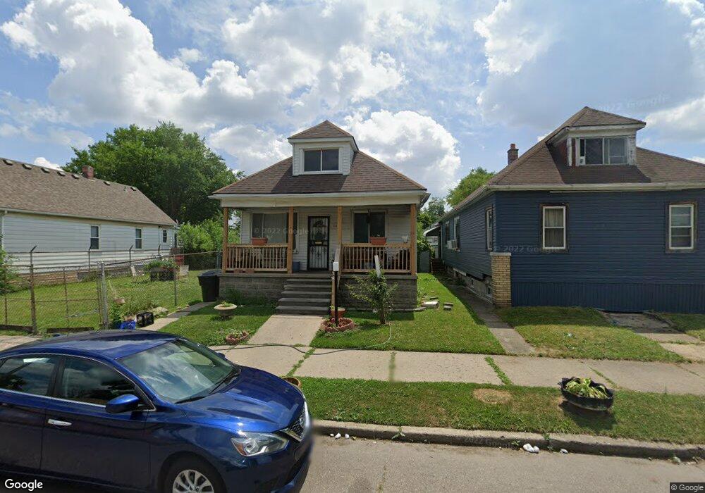 2046 Burnside St, HamtraMcK, MI 48212 - photo 1