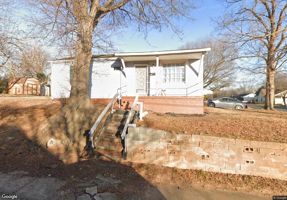 2101 NE Jackson Ave, Winston Salem, NC 27105 - photo 1