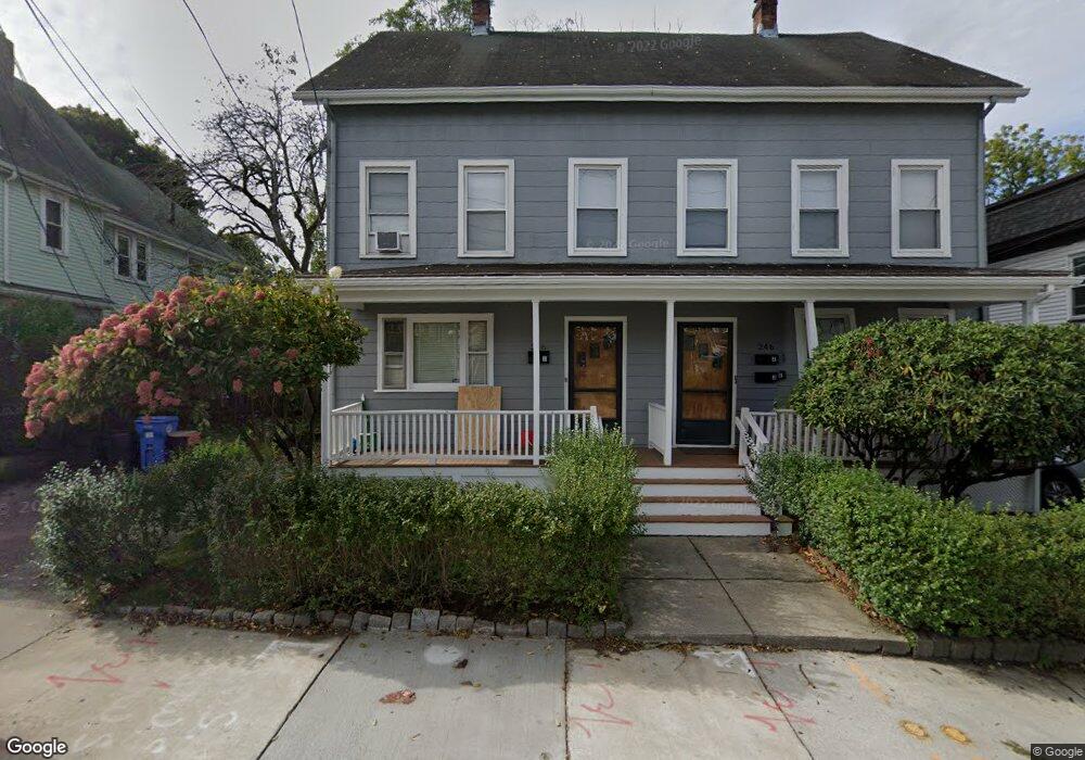 242 River St unit 3, Waltham, MA 02453 - photo 1