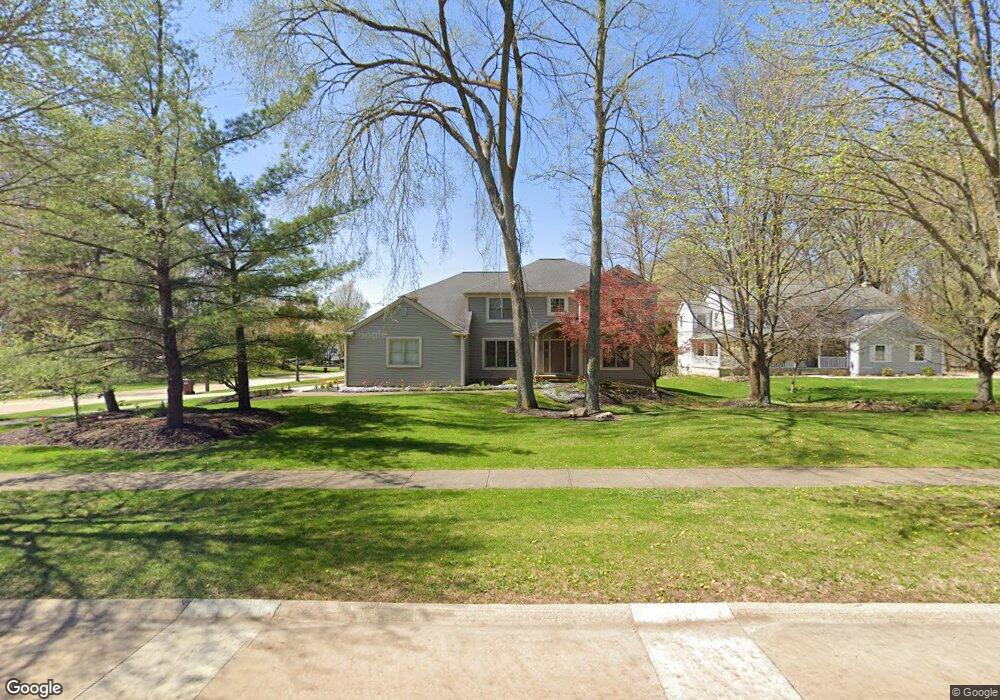 745 Valley View Cir, Aurora, OH 44202 - photo 1