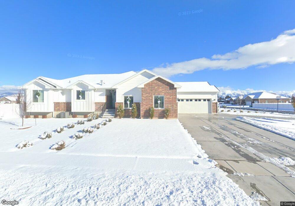 1906 N 3420 W, Clinton, UT 84015 - photo 1