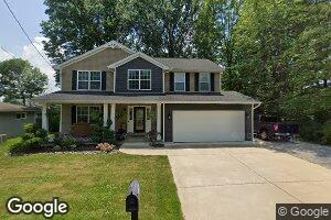 17529 Denver Dr, Lake Milton, OH 44429