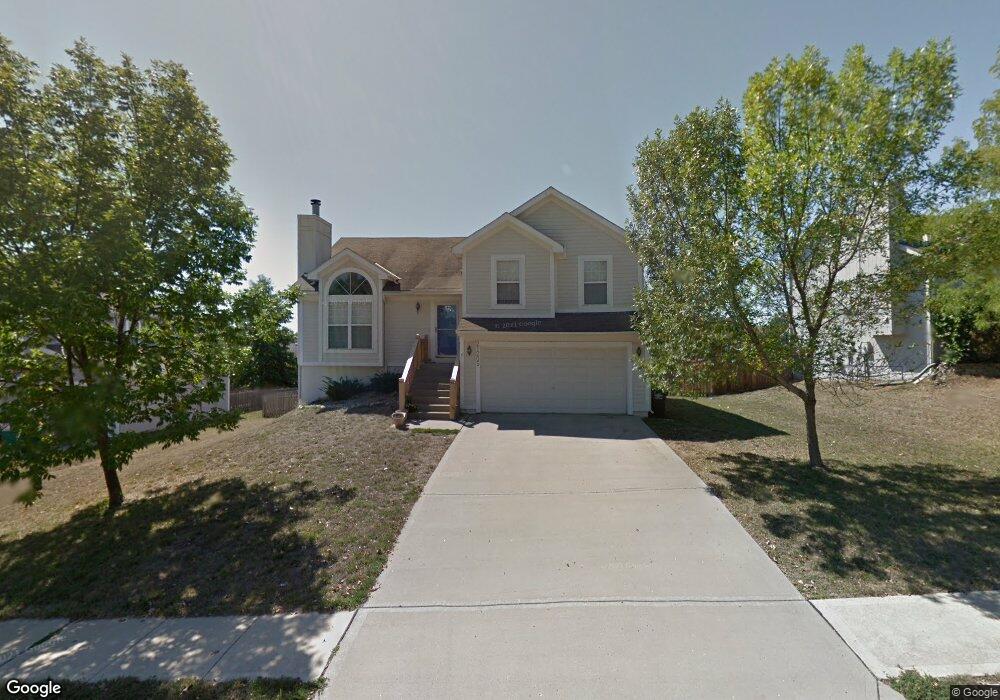 21205 W 51st Terrace, Shawnee, KS 66218 - photo 1