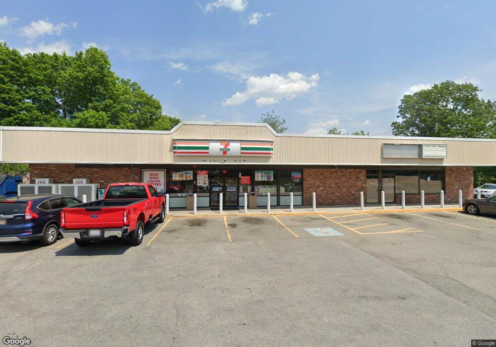 711-A B Mammoth Rd, Pelham, NH 03076 - photo 1