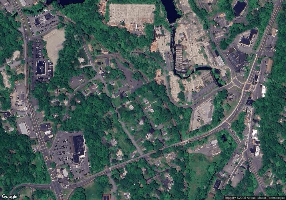 18 Smith St, Redding, CT 06896 - photo 1