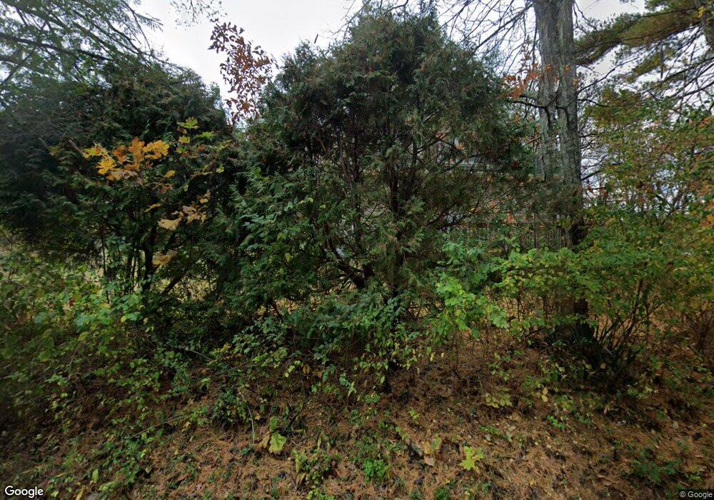 978 Poole Rd, Hedgesville, WV 25427 - photo 1