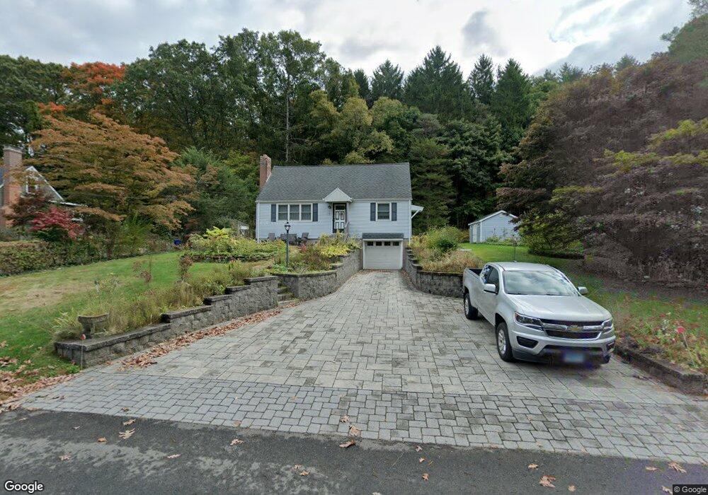 8 Cedar Ridge Rd, East Hampton, CT 06424 - photo 1