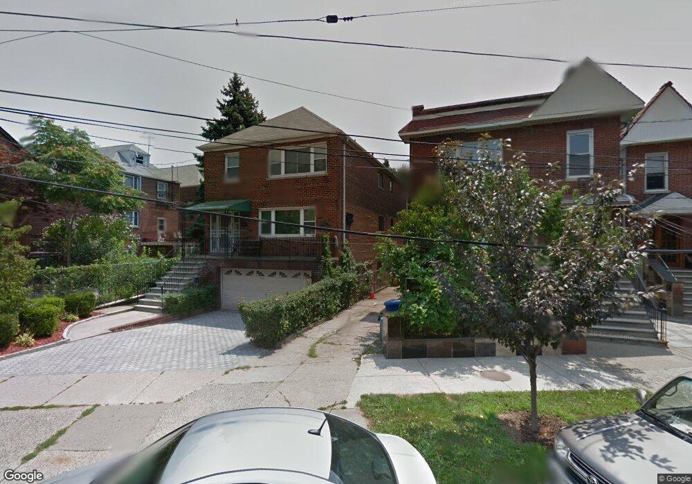 1034 Esplanade Ave, Bronx, NY 10461 - photo 1