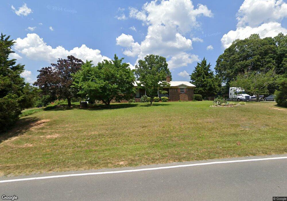 2456 Old Farmer Rd, Asheboro, NC 27205 - photo 1