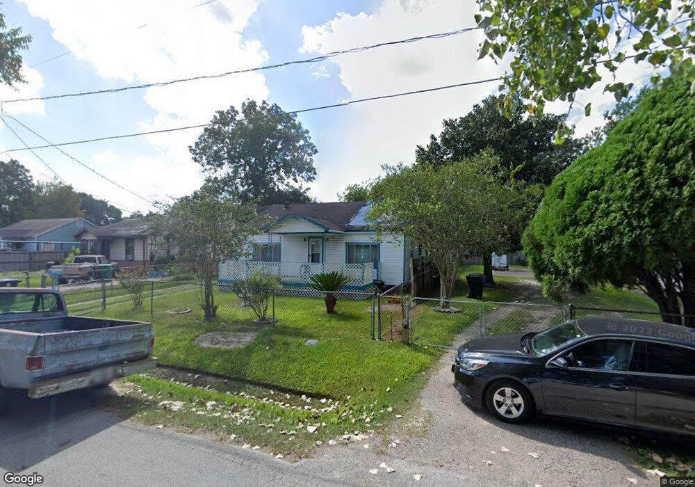 5115 Cochran St, Houston, TX 77009 - photo 1