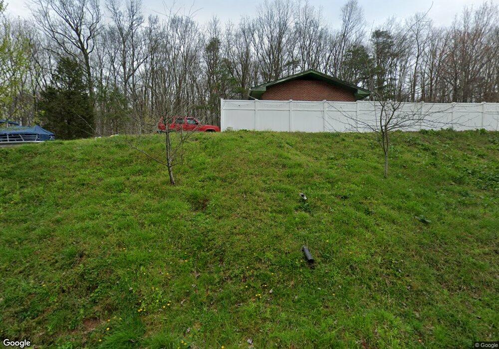 1520 Pinewood Park, Dunbar, WV 25064 - photo 1