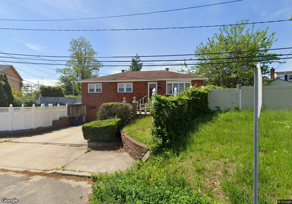 855 Tyler St, Franklin Square, NY 11010 - photo 1