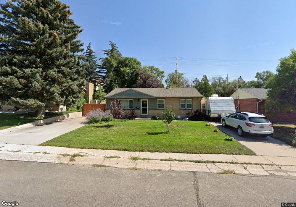 913 Hillcrest Rd, Cheyenne, WY 82001 - photo 1