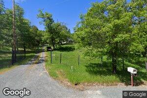 5980 Tunnel Loop Rd, Grants Pass, OR 97526