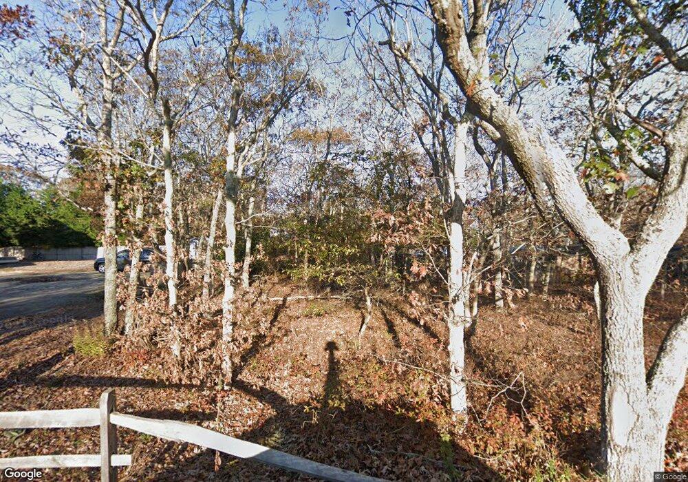 31 13th St S, Edgartown, MA 02539 - photo 1