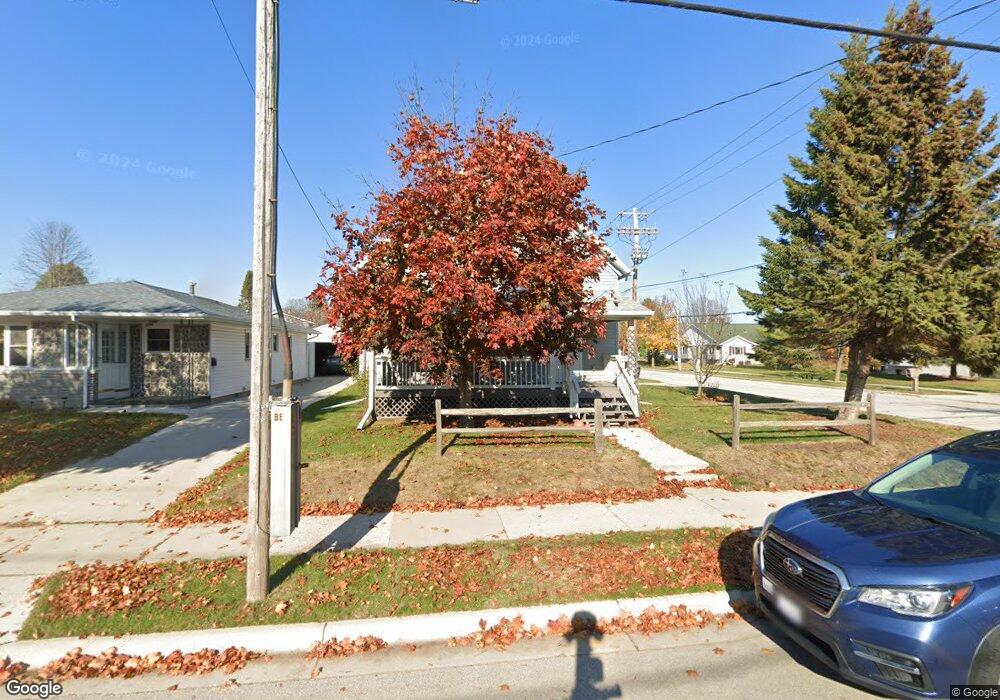 1700 27th St, Two Rivers, WI 54241 - photo 1