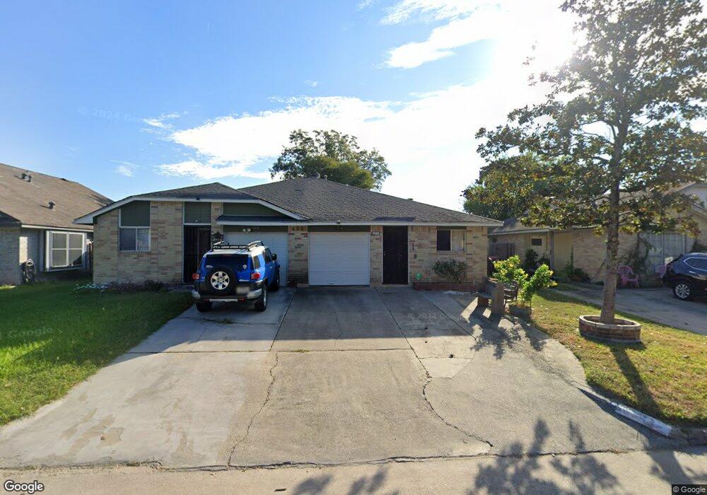10044 Lasaber Ct, Houston, TX 77038 - photo 1