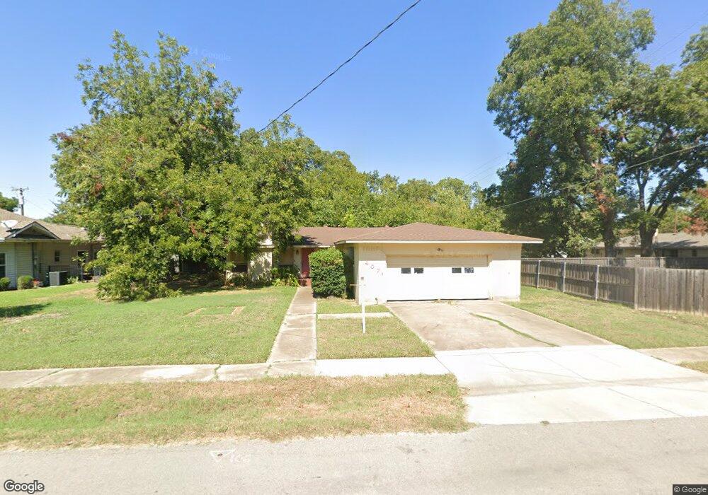 407 W Ash St, Celina, TX 75009 - photo 1