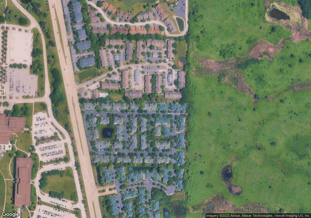 142 Huntington St unit 23E, Lake Bluff, IL 60044 - photo 1