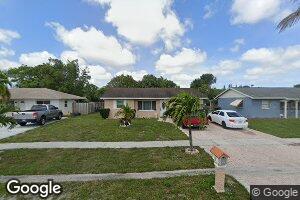 5613 S 36th St, Greenacres, FL 33463