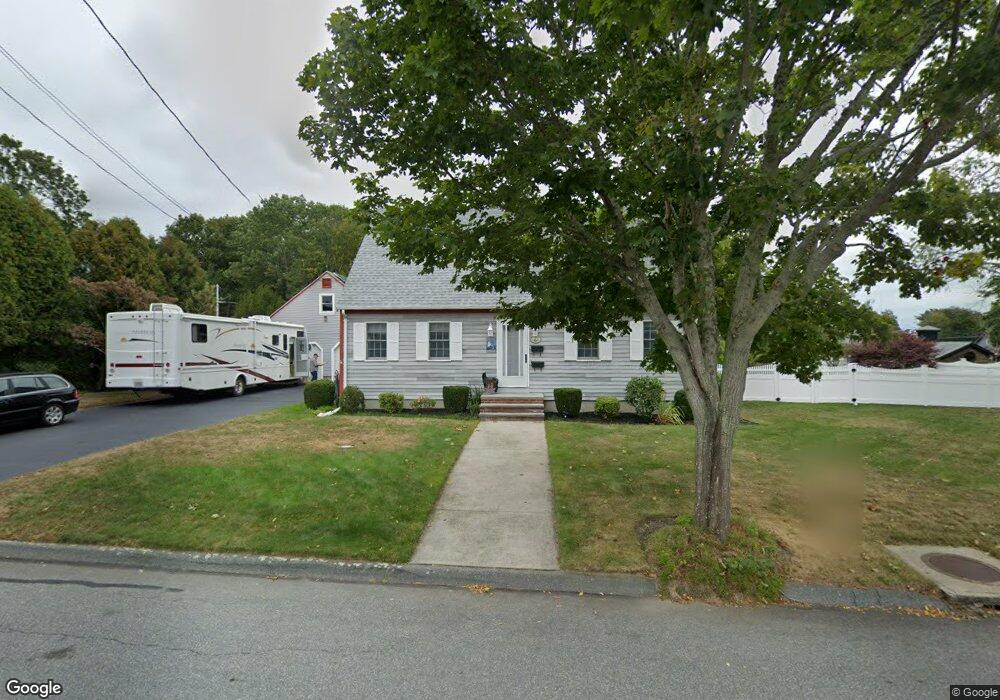 15 Temple Place, Fairhaven, MA 02719 - photo 1