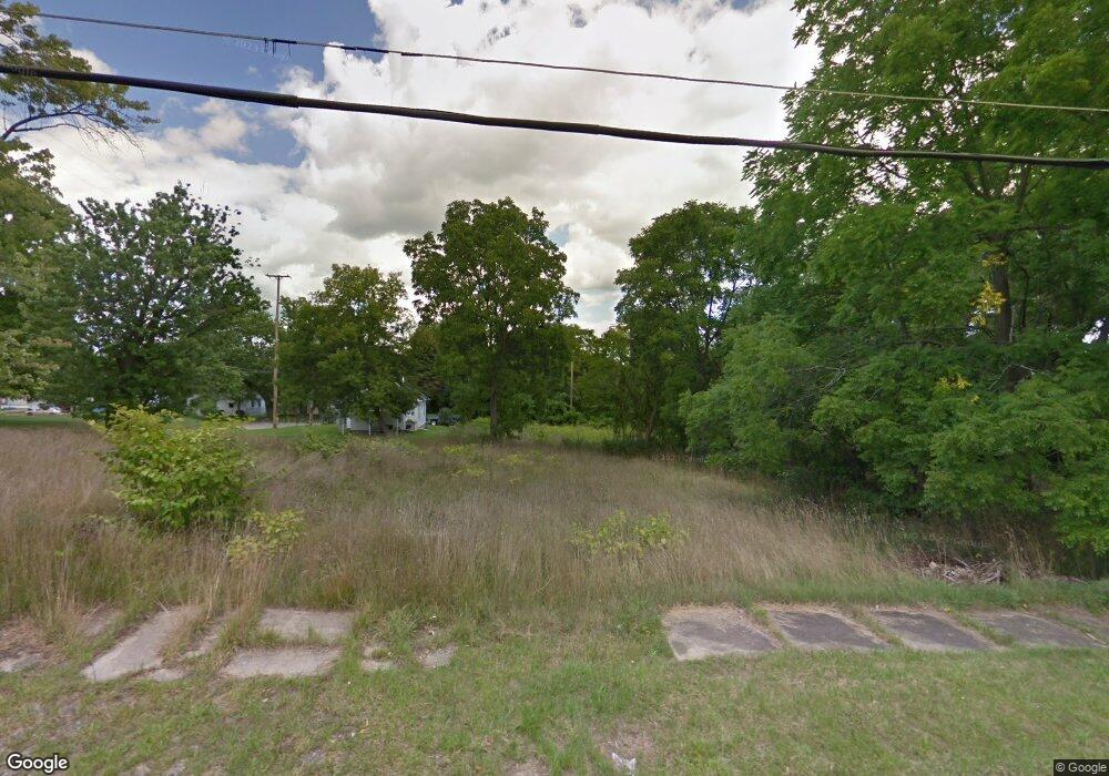 2205 Aitken Ave, Flint, MI 48503 - photo 1