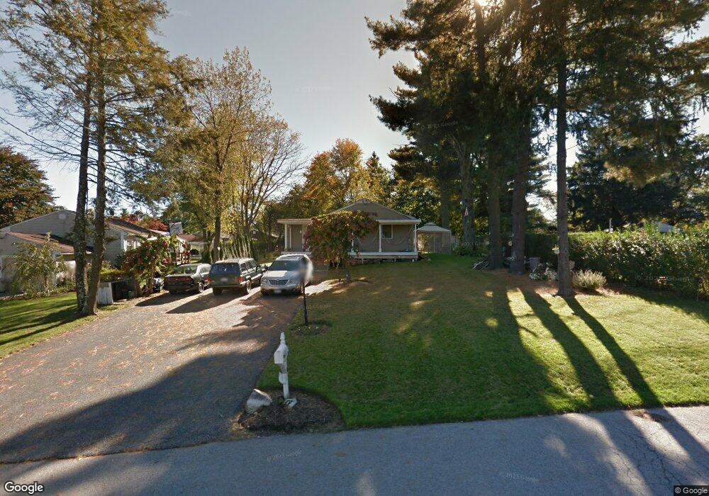 127 Knoll Place, Yorktown Heights, NY 10598 - photo 1