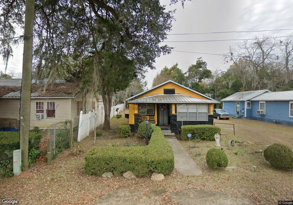 217 N Lewis St, Bainbridge, GA 39817 - photo 1