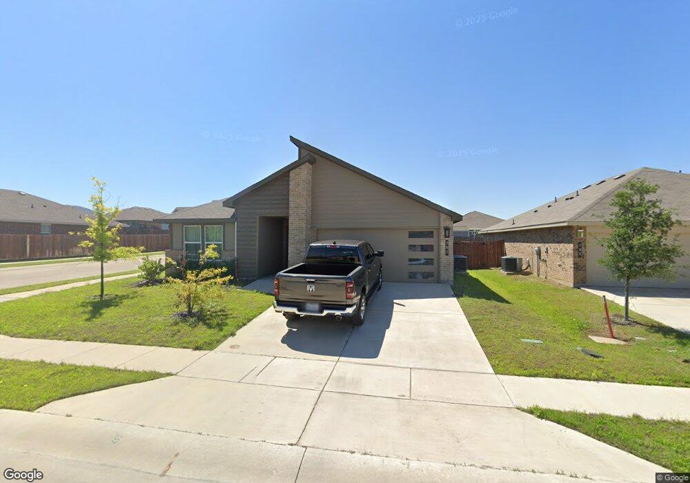 701 Griffith Park Trail, Alvarado, TX 76009 - photo 1