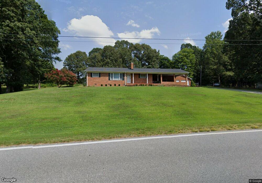 1721 Jackson Lake Rd, High Point, NC 27263 - photo 1