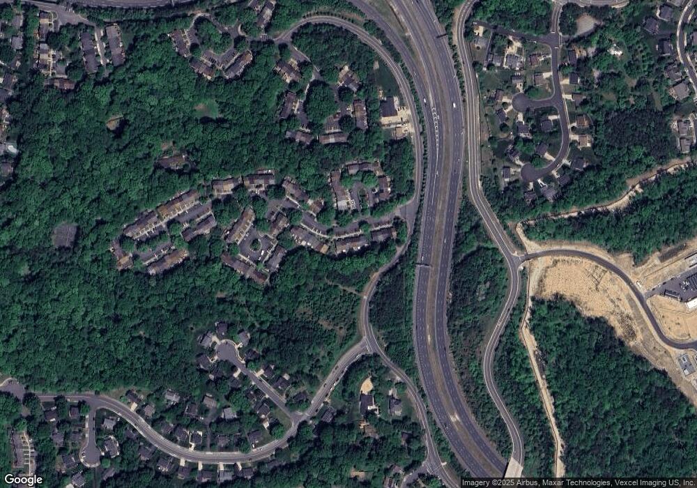 7917 Bethelen Woods Ln, Springfield, VA 22153 - photo 1