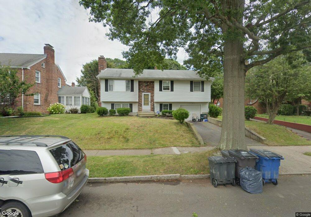 47 Kneeland Rd, New Haven, CT 06512 - photo 1