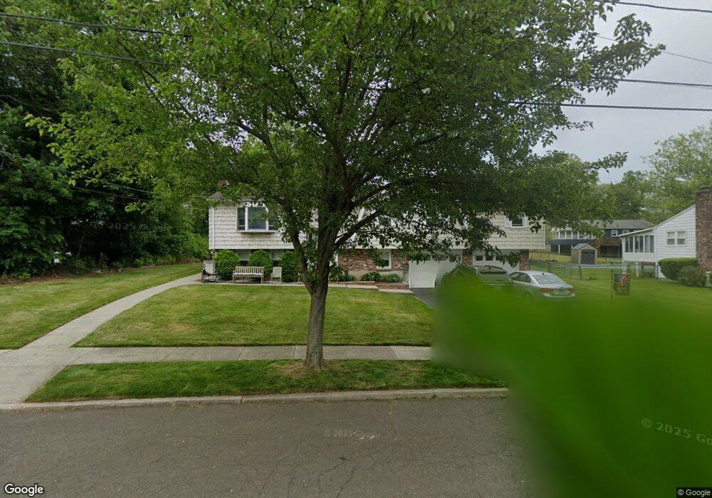 29 Homesteader Ln, West Haven, CT 06516 - photo 1