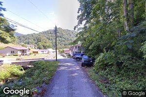 302 Gabes Branch Rd, Evarts, KY 40828