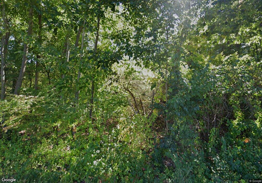 166 W Pomeroy Ln, Amherst, MA 01002 - photo 1