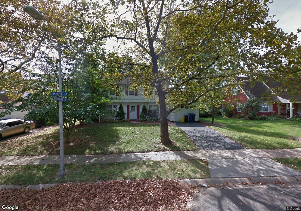 19 Eastbrook Ln, Willingboro, NJ 08046 - photo 1