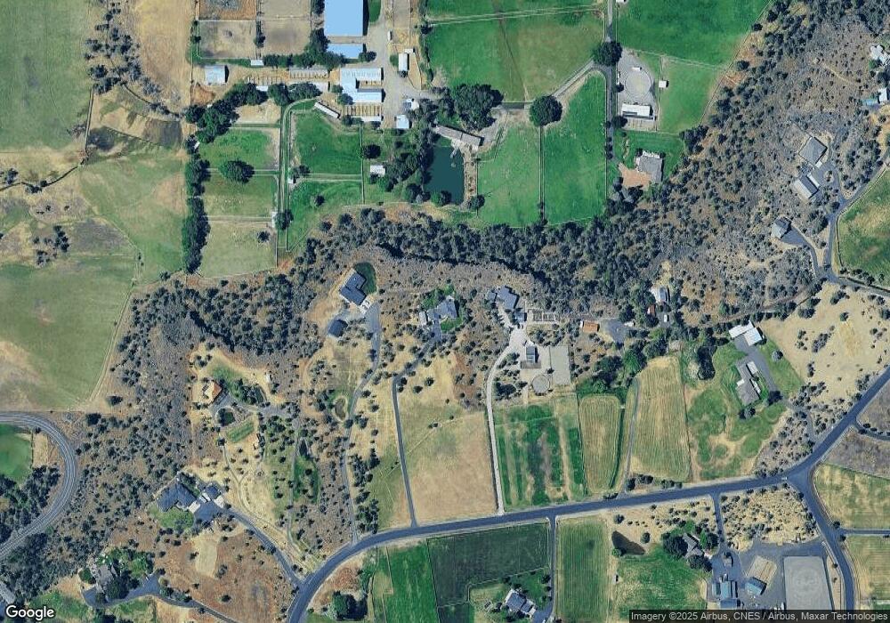 7055 NE Juniper Ridge Rd, Redmond, OR 97756 - photo 1