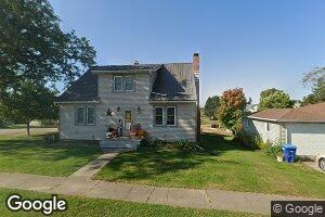 208 S Washington St, Garnavillo, IA 52049