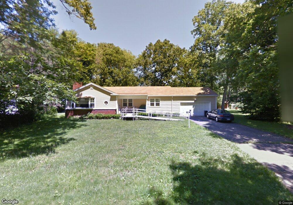 28 Clark Rd, Trumbull, CT 06611 - photo 1