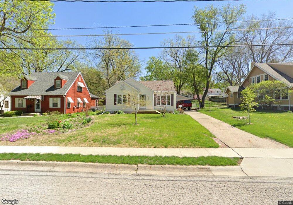 3015 45th St, Des Moines, IA 50310 - photo 1