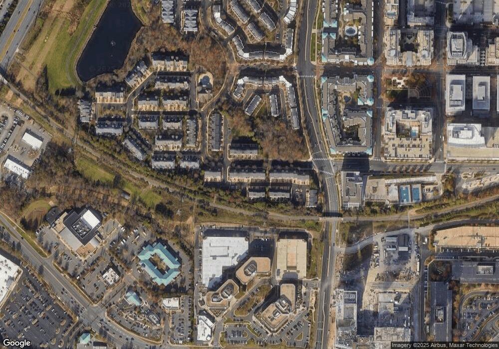 1946 Crescent Park Dr, Reston, VA 20190 - photo 1