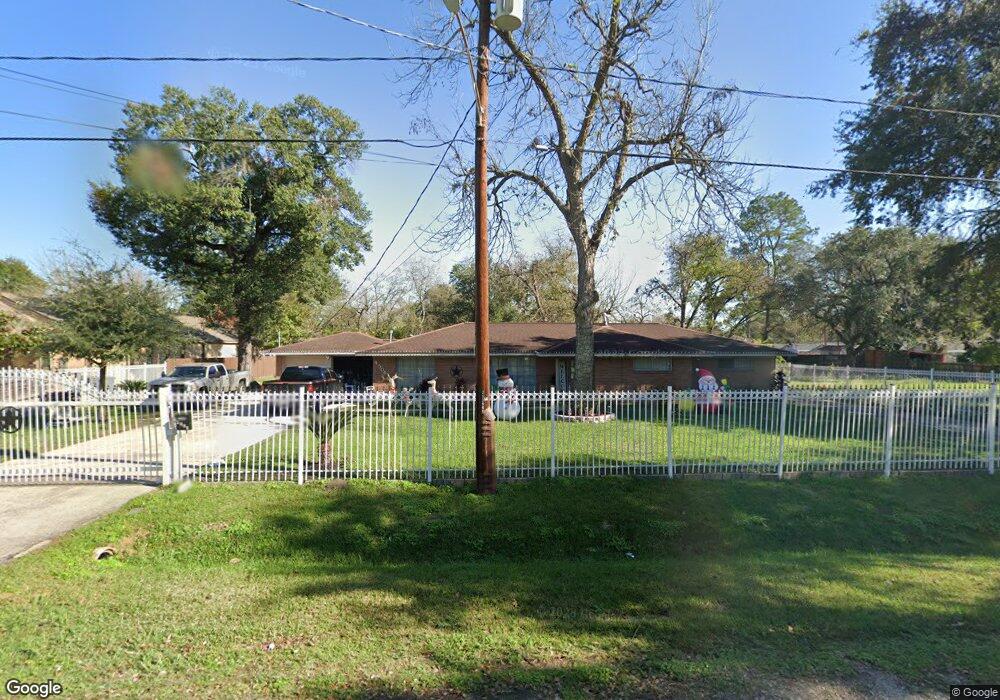4304 Leffingwell St, Houston, TX 77026 - photo 1