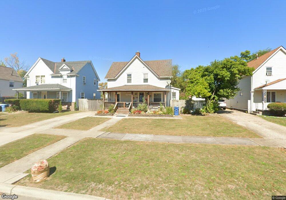 1933 E 30th St, Lorain, OH 44055 - photo 1