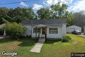 208 E Coal St, Buckner, IL 62819