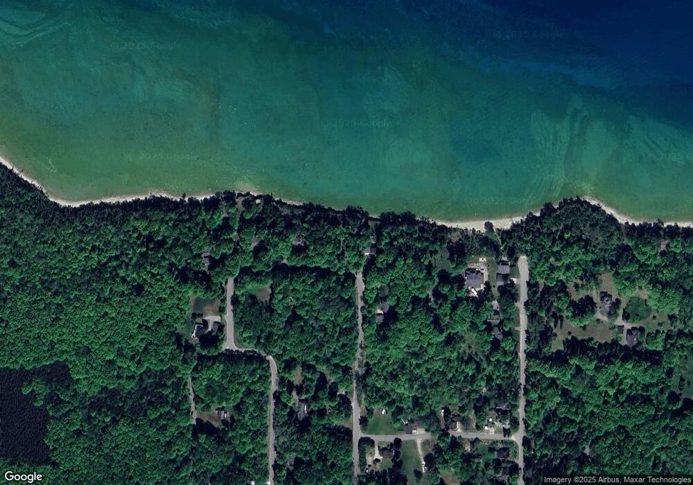 11074 Spring St, Charlevoix, MI 49720 - photo 1