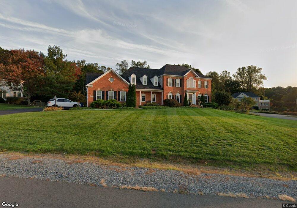 11699 Carson Overlook Ct, Herndon, VA 20170 - photo 1