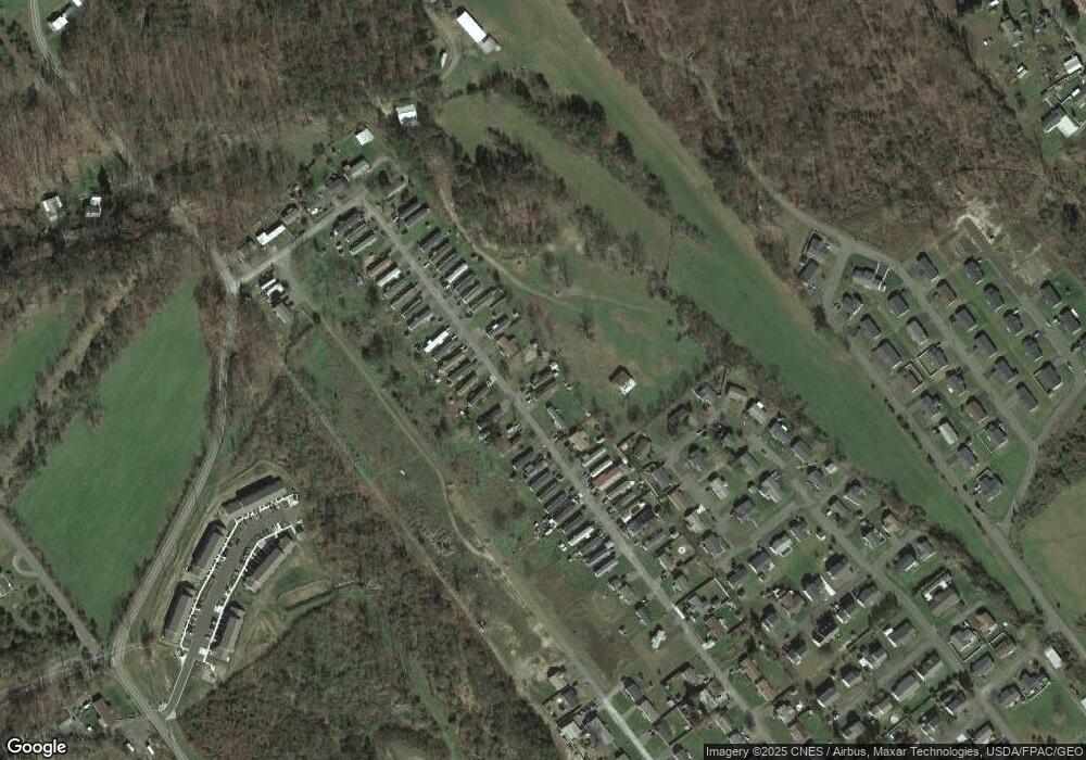 560 Trenum Dr, Keyser, WV 26726 - photo 1