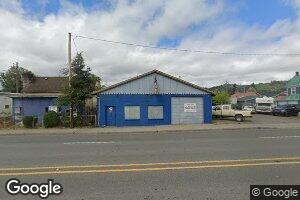 642 8th St, Myrtle Point, OR 97458